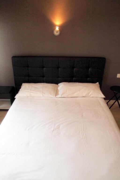 Hotel Le Rohu Сене Экстерьер фото