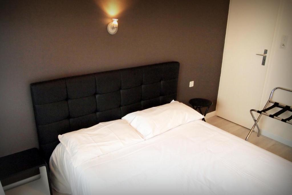 Hotel Le Rohu Сене Экстерьер фото